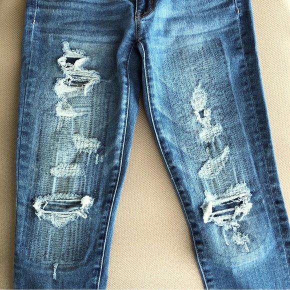 American Eagle Outfitters Ripped & Patched Denim Super Stretch Jegging 4 Short - Picture 14 of 16